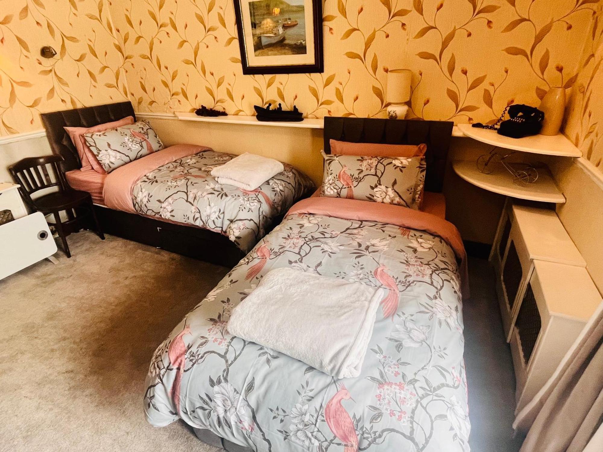 Kingfisher Lodge & Pub Castleconnell Zimmer foto